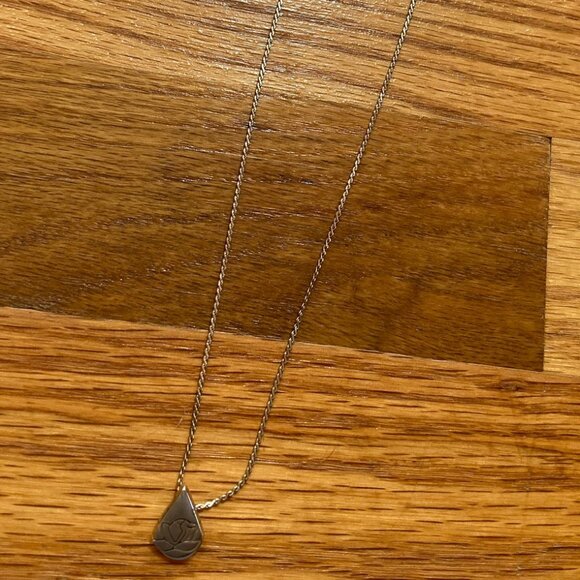 Memorial Tear Necklace - Picture 11 of 16